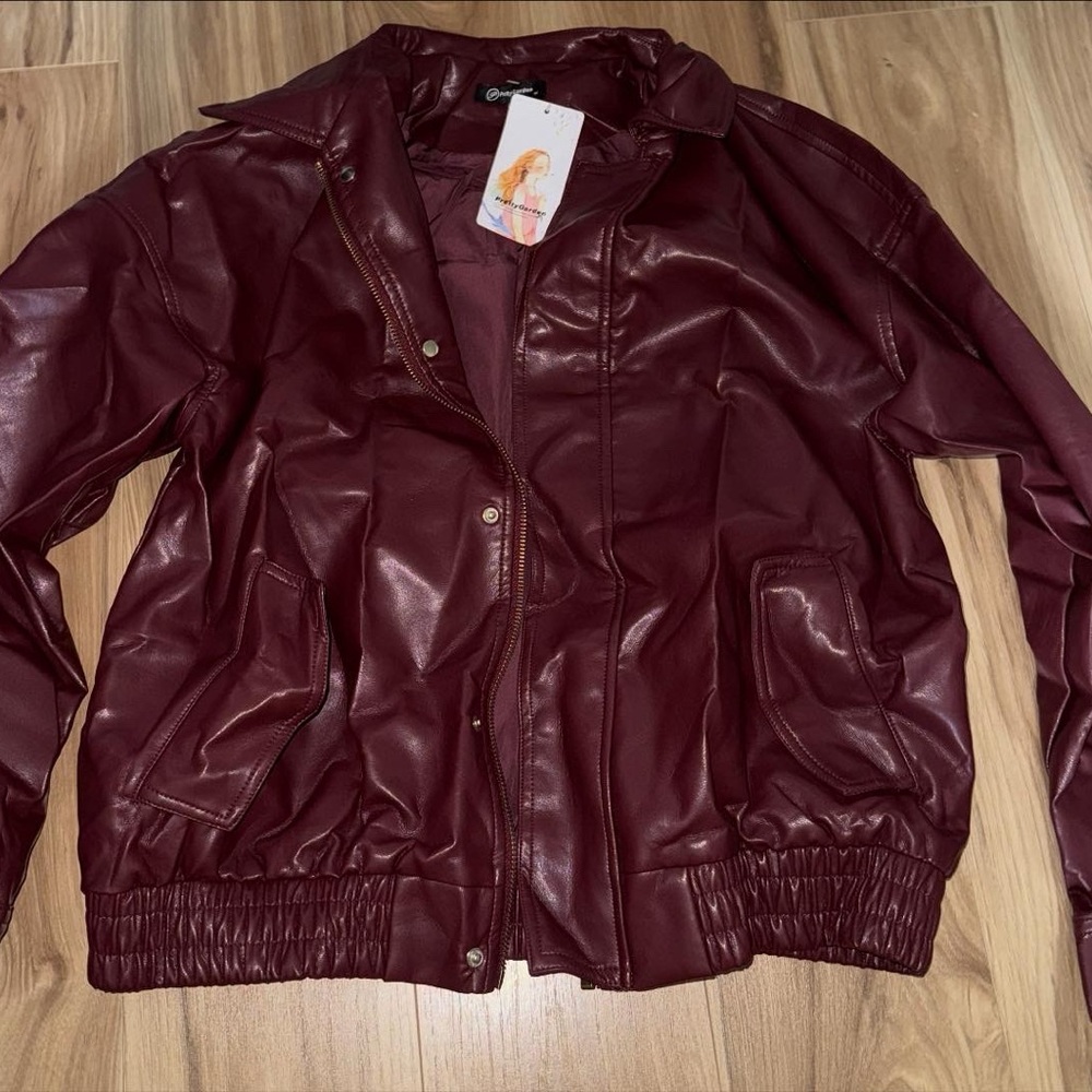 Amazon Women's Leather Jacket - Burgundy